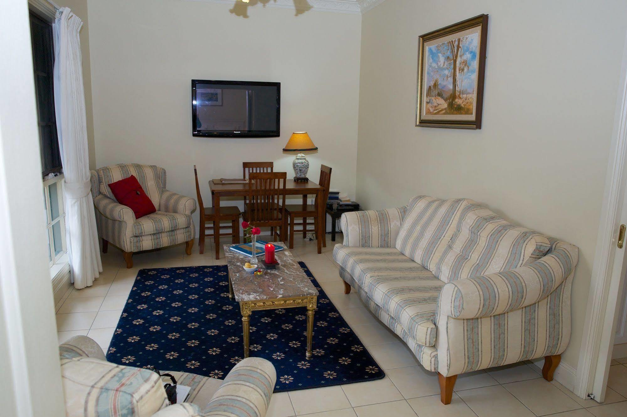 במוטל יארה גלן Holly Lane Mews מראה חיצוני תמונה